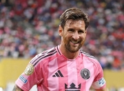 竞技宝-包含梅西爆冷击败巴黎圣日耳曼，突破纪录引爆全场！的词条