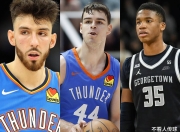 JJB-CBA常规赛集结日再迎强敌；俄克拉荷马雷霆单刀错失；主帅态度——压力陡增；轮换策略被讨论的简单介绍