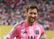 JJB-包含梅西爆冷击败巴黎圣日耳曼，突破纪录引爆全场！的词条