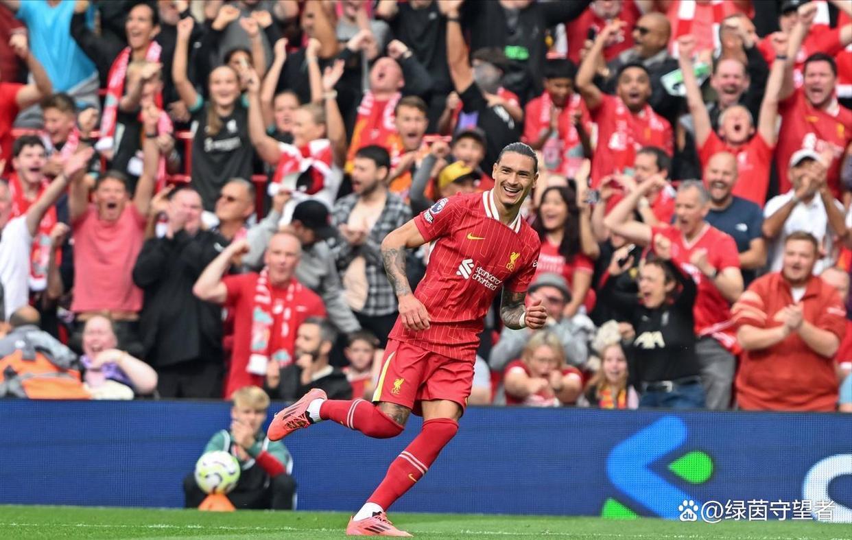 包含利物浦训练开放日，今晚豪取连胜引观众欢呼，葡超在即，训练强度显著提升的词条