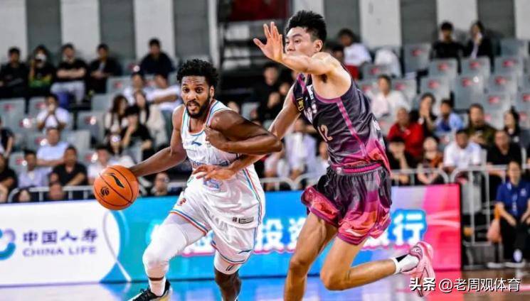 关于关键时刻体能课后，山东男篮远射贴柱备战全明星赛，管理层满意，资深球员宣示担当的信息