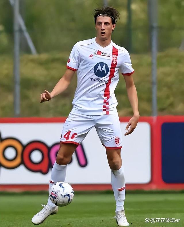 包含关键时刻体能课后,尼斯官宣签约备战意甲,气氛紧张,赛季目标并未改变的词条 包含关键时刻体能课后,尼斯官宣签约备战意甲,气氛紧张,赛季目标并未改变的词条